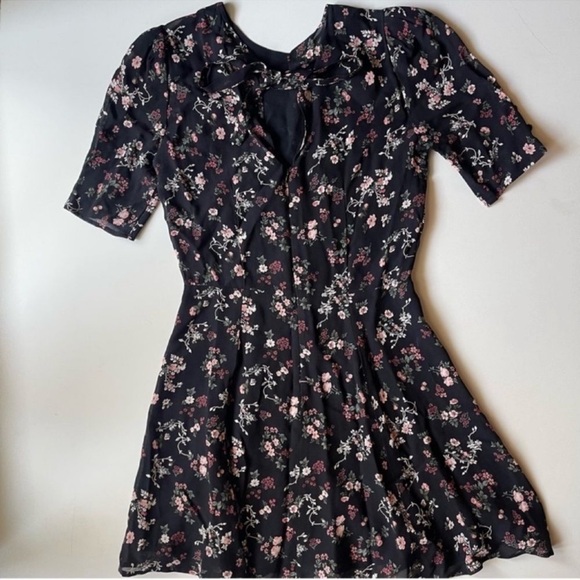 Reformation Jolene mini dress size 8 black floral minidress - Picture 4 of 8